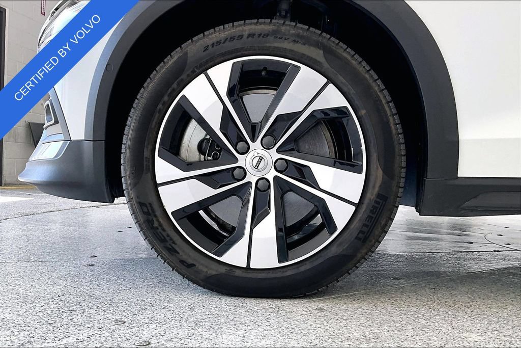 Used 2023 Volvo V60 B5 Cross Country Plus w/ Climate Package AWD/4WD image 10