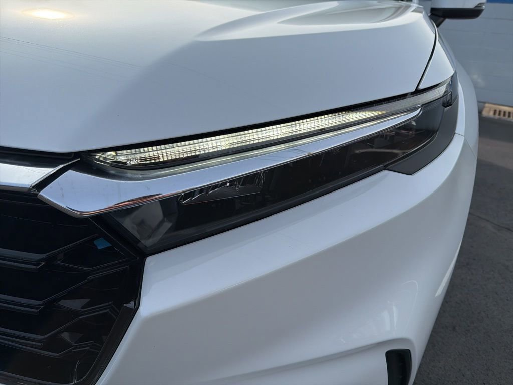 Used 2024 Honda CR-V EX image 9