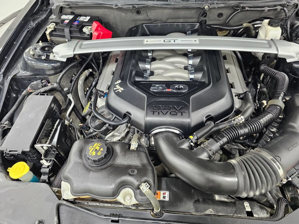 Used 2012 Ford Mustang GT Premium RWD image 36