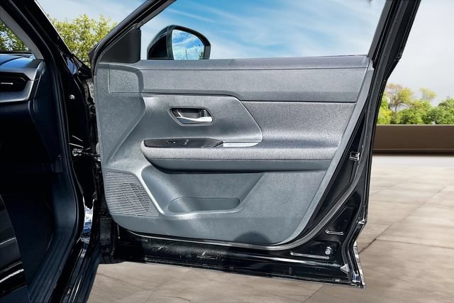 Certified 2026 Nissan Kicks SV FWD image 25