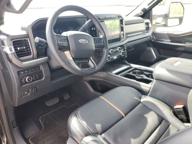 Used 2024 Ford F250 Platinum image 18