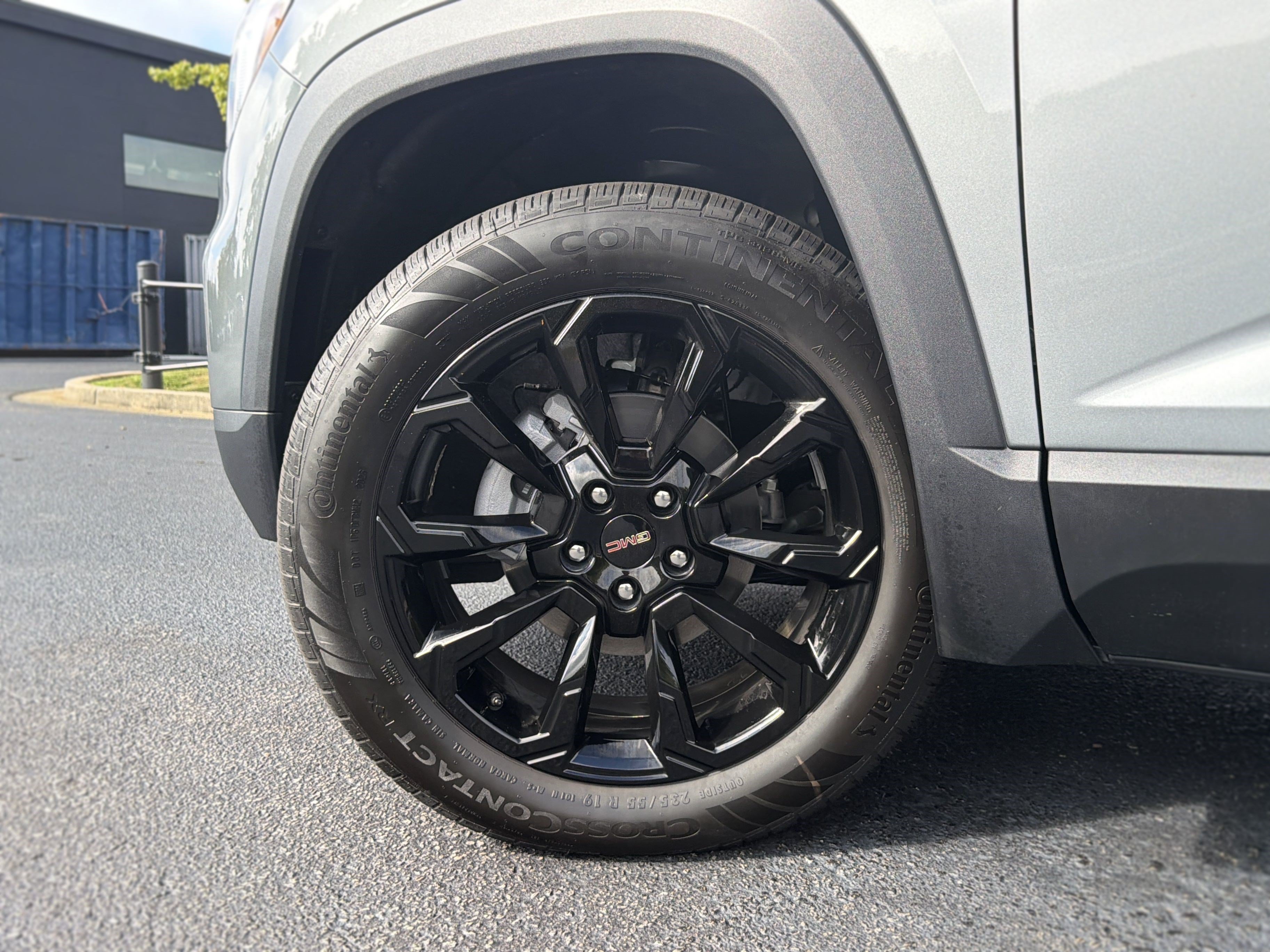 Used 2027 GMC Terrain Elevation w/ Elevation Premium Package AWD/4WD image 17