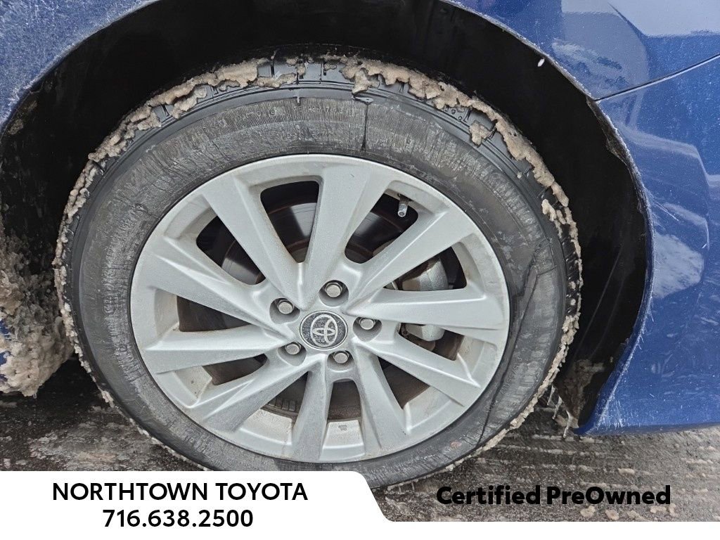 Used 2023 Toyota Camry LE image 2