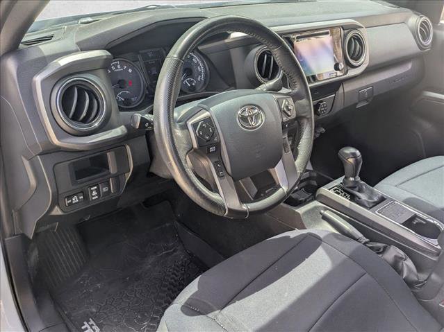Used 2019 Toyota Tacoma TRD Off-Road image 9