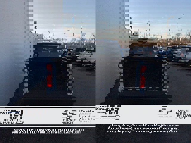 Used 2023 Chevrolet Silverado 1500 LT image 8