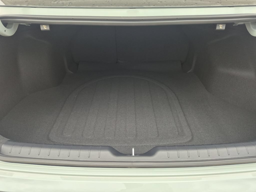 New 2026 Kia K4 FWD image 14