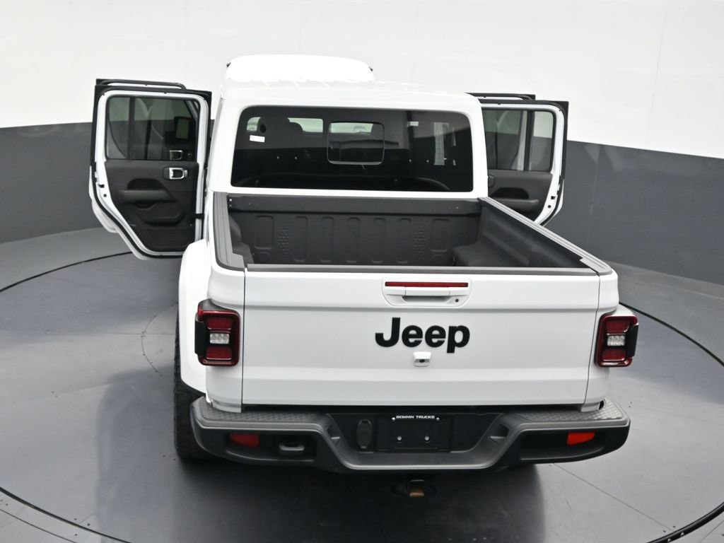 Used 2023 Jeep Gladiator Overland image 35