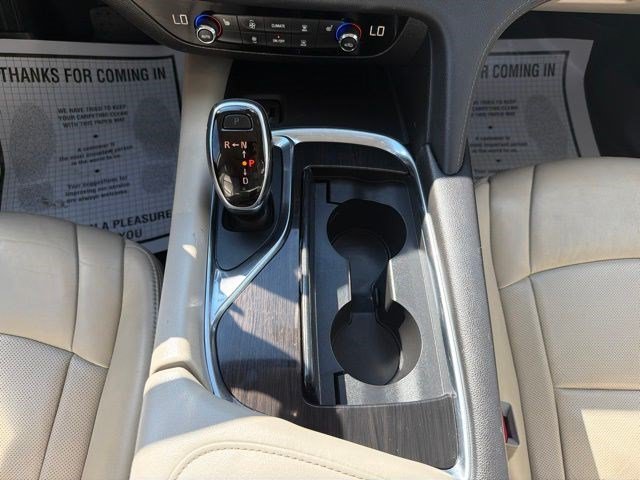 Used 2018 Buick Enclave Essence AWD/4WD image 26