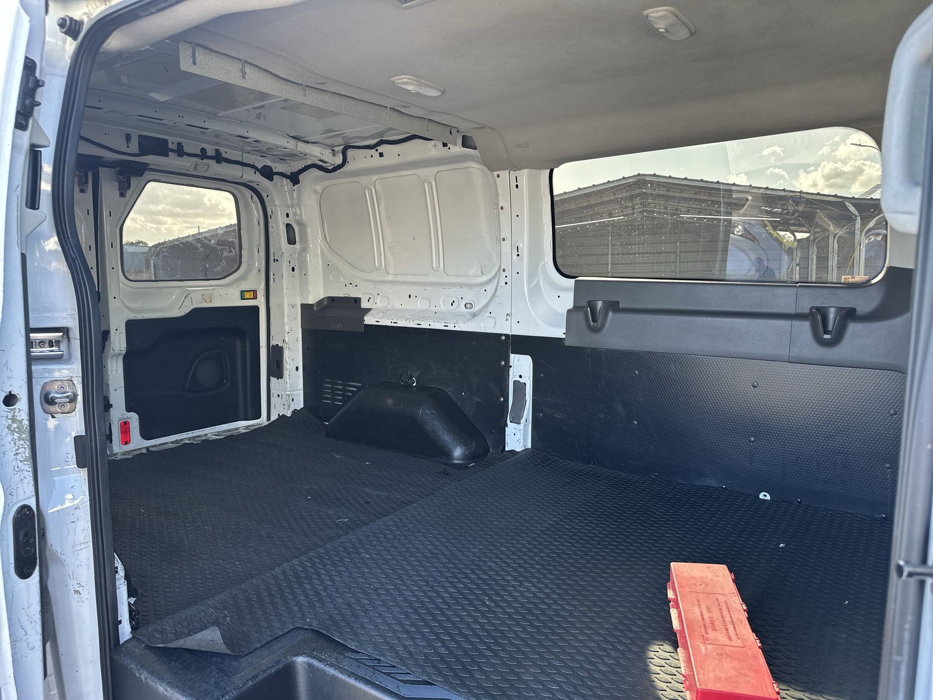 Used 2020 Ford Transit 250 130 Low Roof image 22