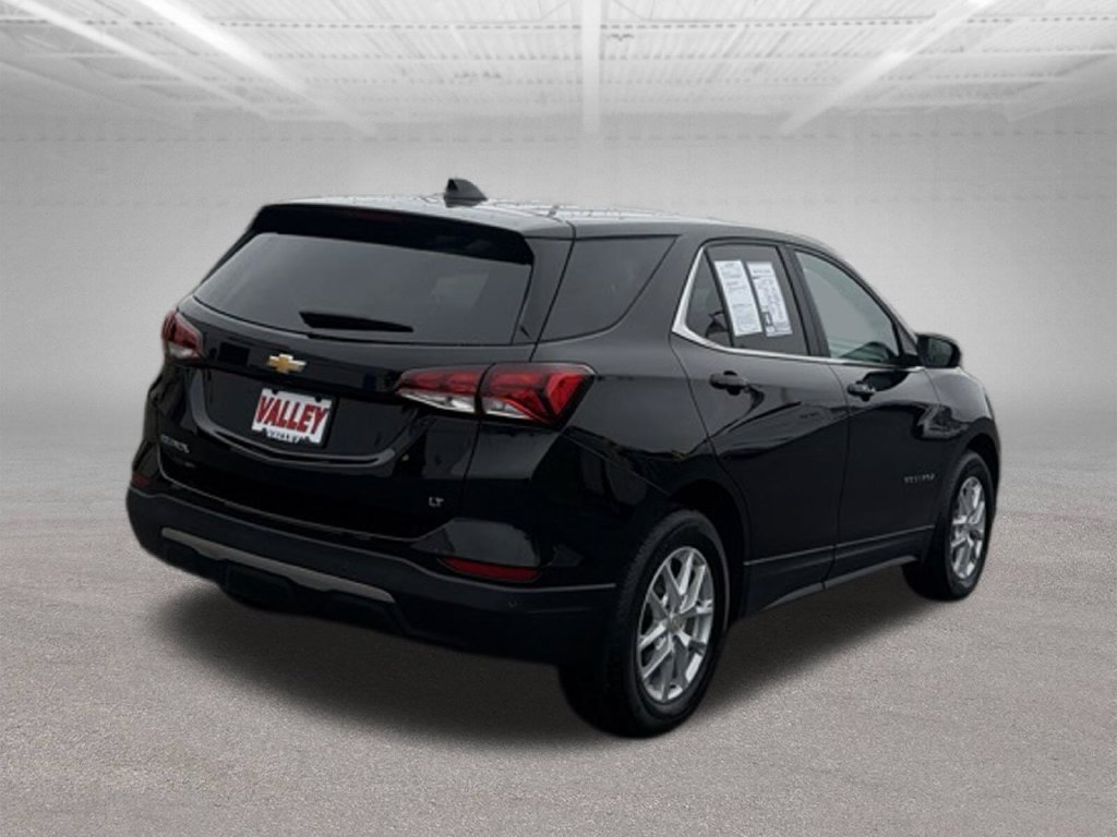 Used 2023 Chevrolet Equinox LT w/ Driver Convenience Package FWD image 10