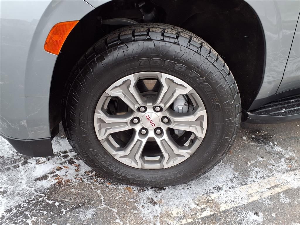 Certified 2023 GMC Yukon XL SLE image 37