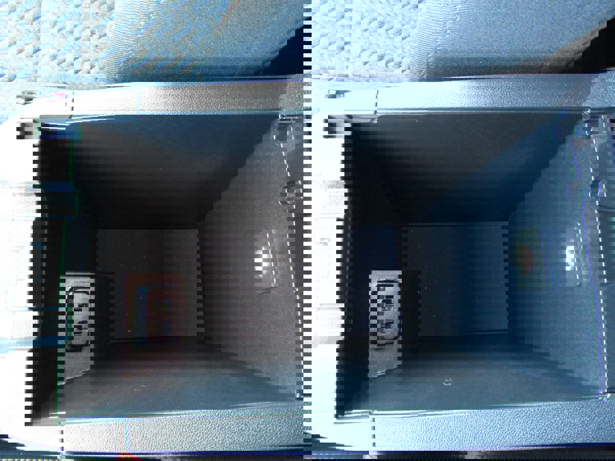 Used 2022 Chevrolet Equinox LT image 24