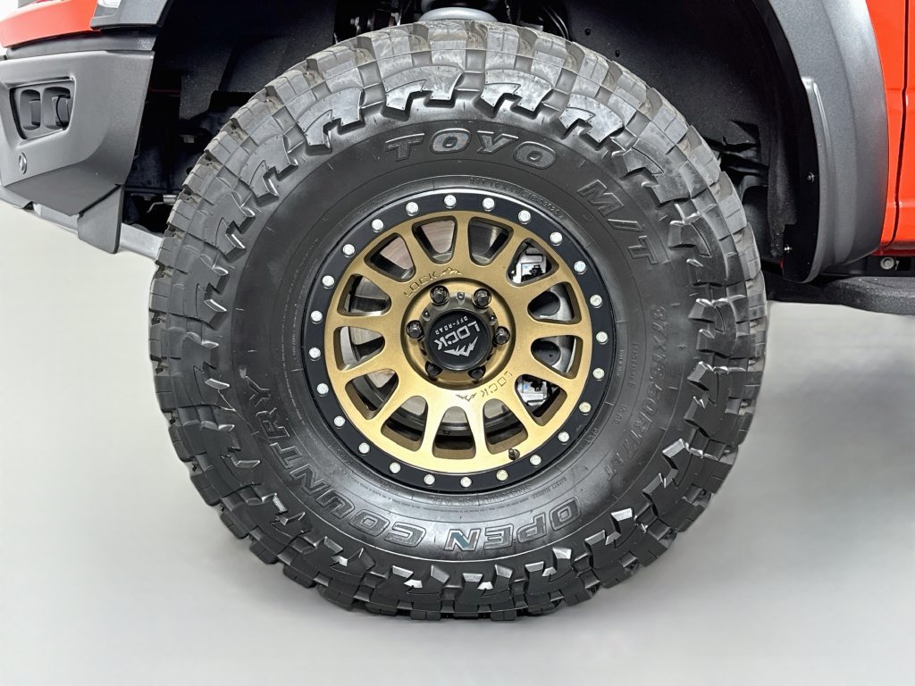 Used 2023 Ford F150 Raptor AWD/4WD image 12