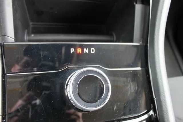 Used 2023 Jeep Grand Cherokee Laredo image 21