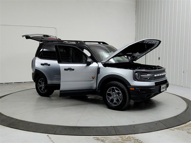 Used 2023 Ford Bronco Sport Badlands image 9