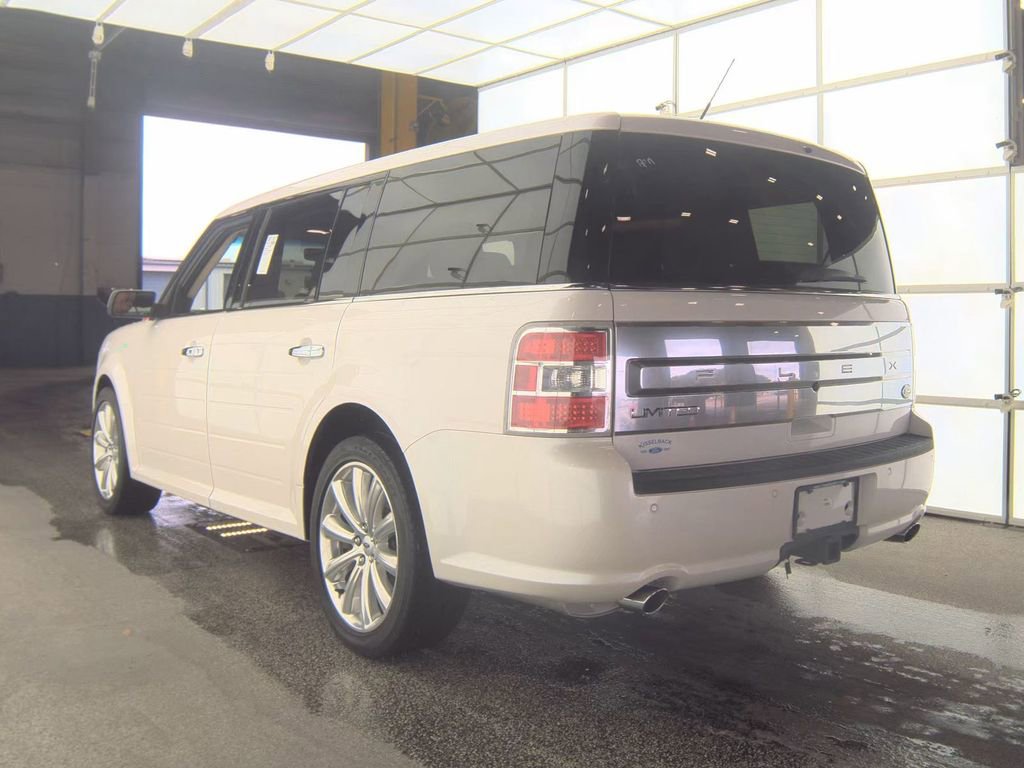 Used 2019 Ford Flex Limited w/ Class III Trailer Tow Package image 8