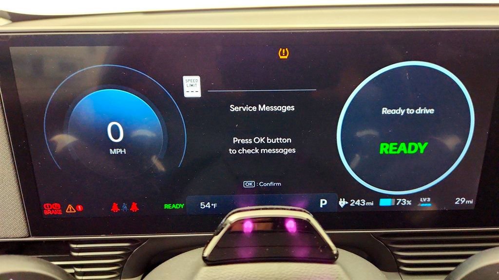 Used 2025 Hyundai Ioniq 5 SEL image 14