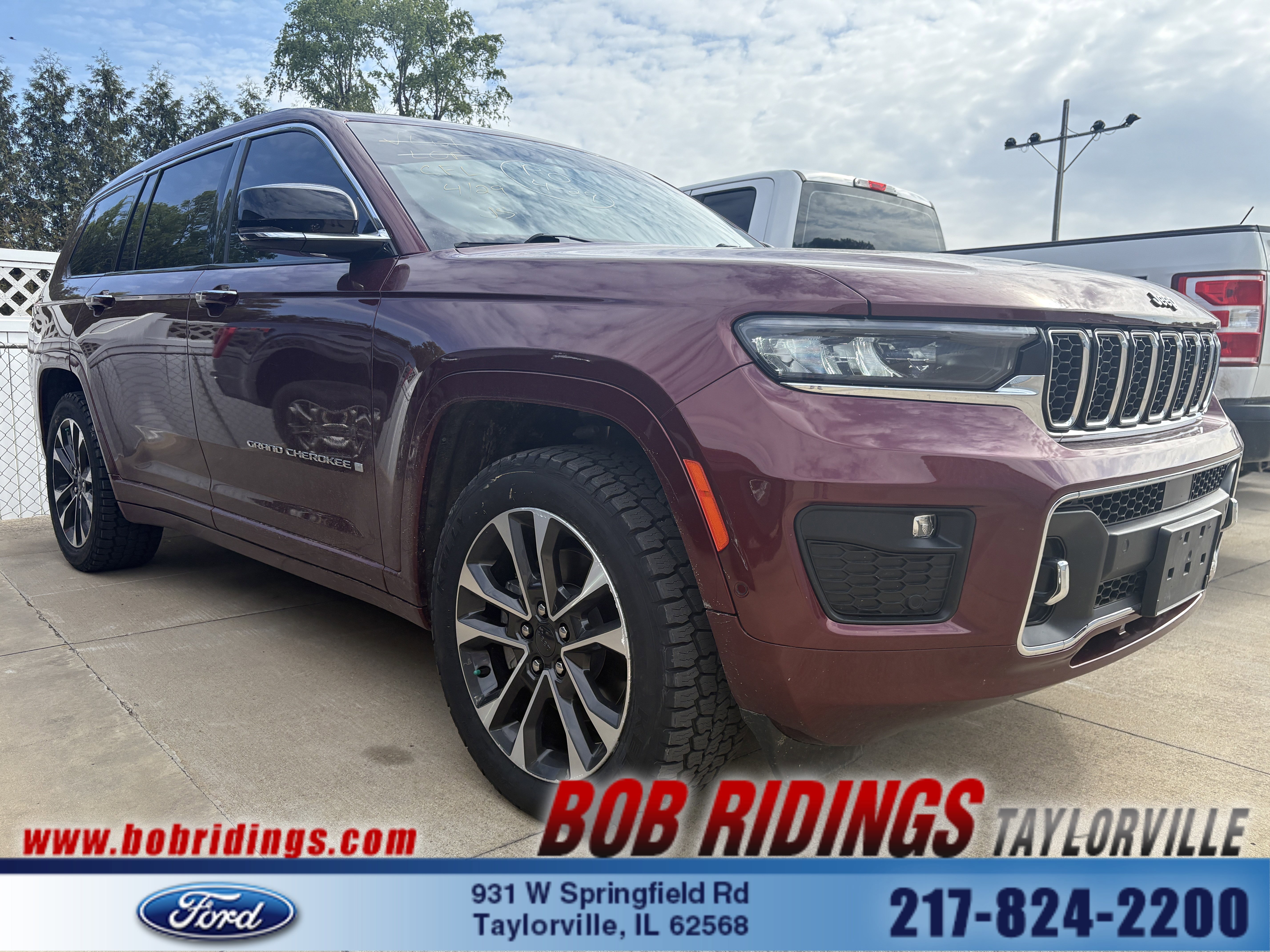 Used 2022 Jeep Grand Cherokee L Overland w/ Luxury Tech Group IV AWD/4WD image 1