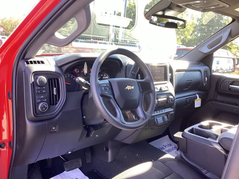 New 2026 Chevrolet Silverado 1500 Custom AWD/4WD image 26