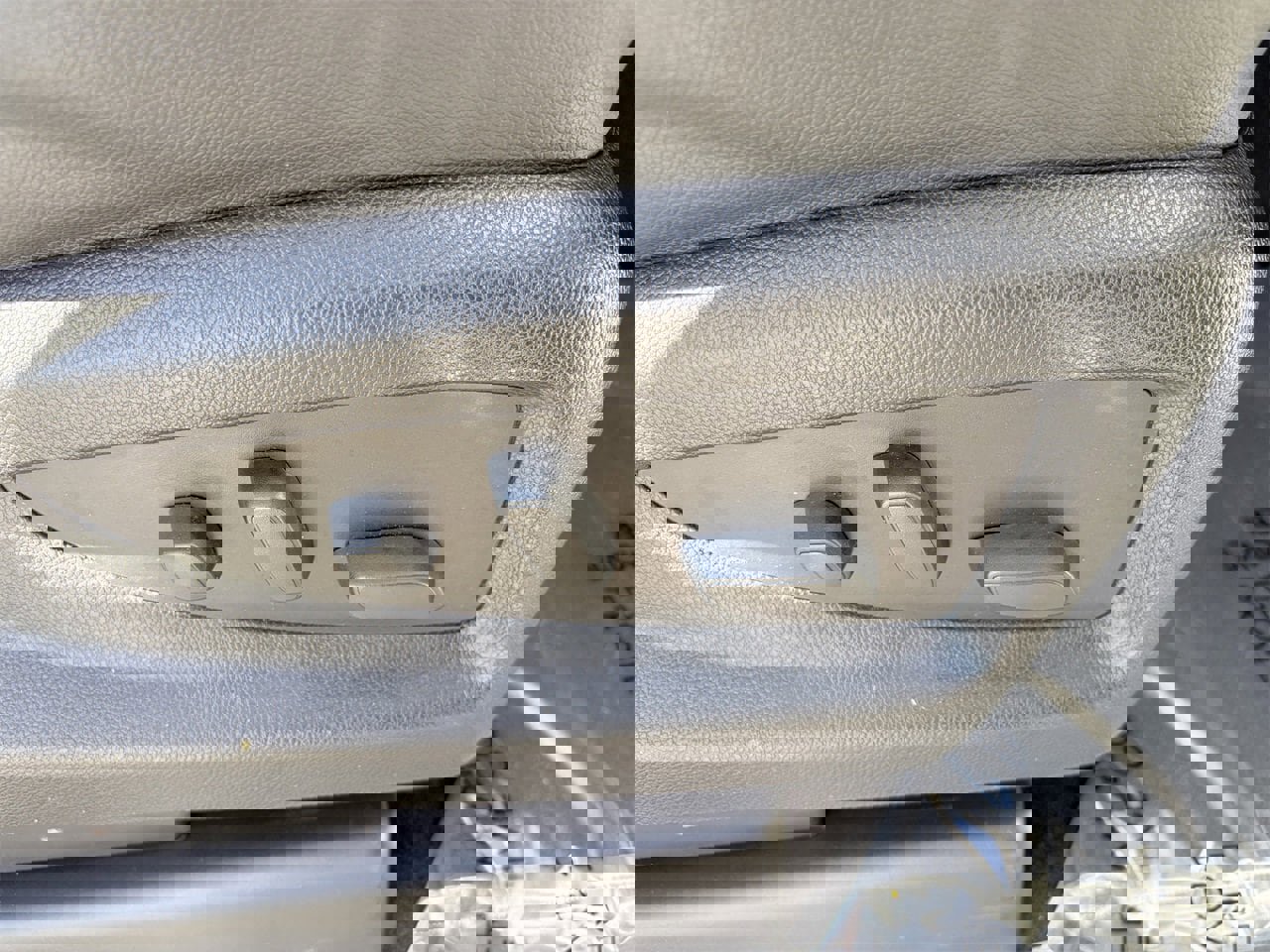 Used 2018 Chevrolet Tahoe LT w/ LT Signature Package image 11