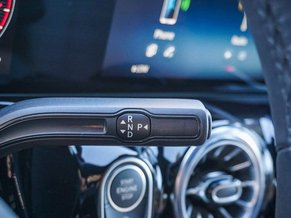 Used 2025 Mercedes-Benz GLA 250 image 23