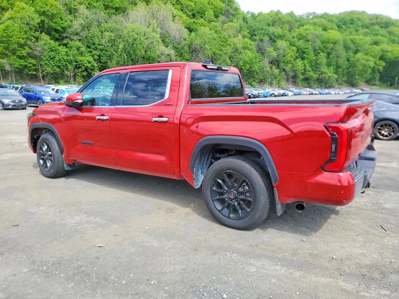 Used 2022 Toyota Tundra Limited w/ TRD Off-Road Package AWD/4WD image 4