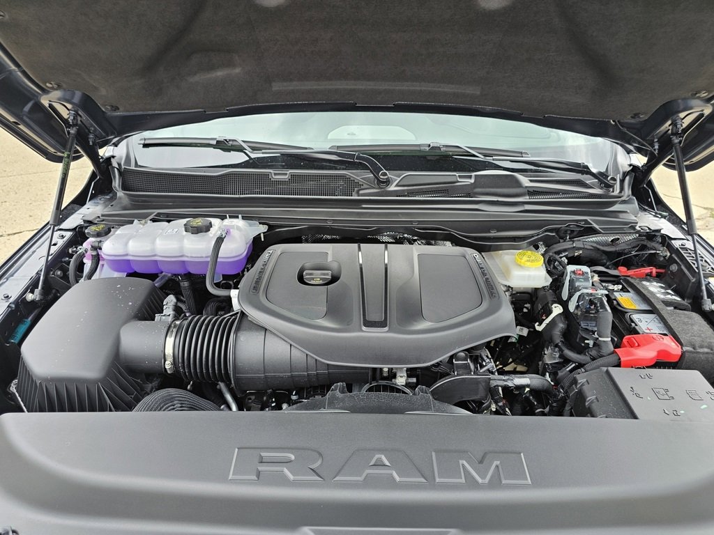 New 2025 RAM 1500 Laramie image 18