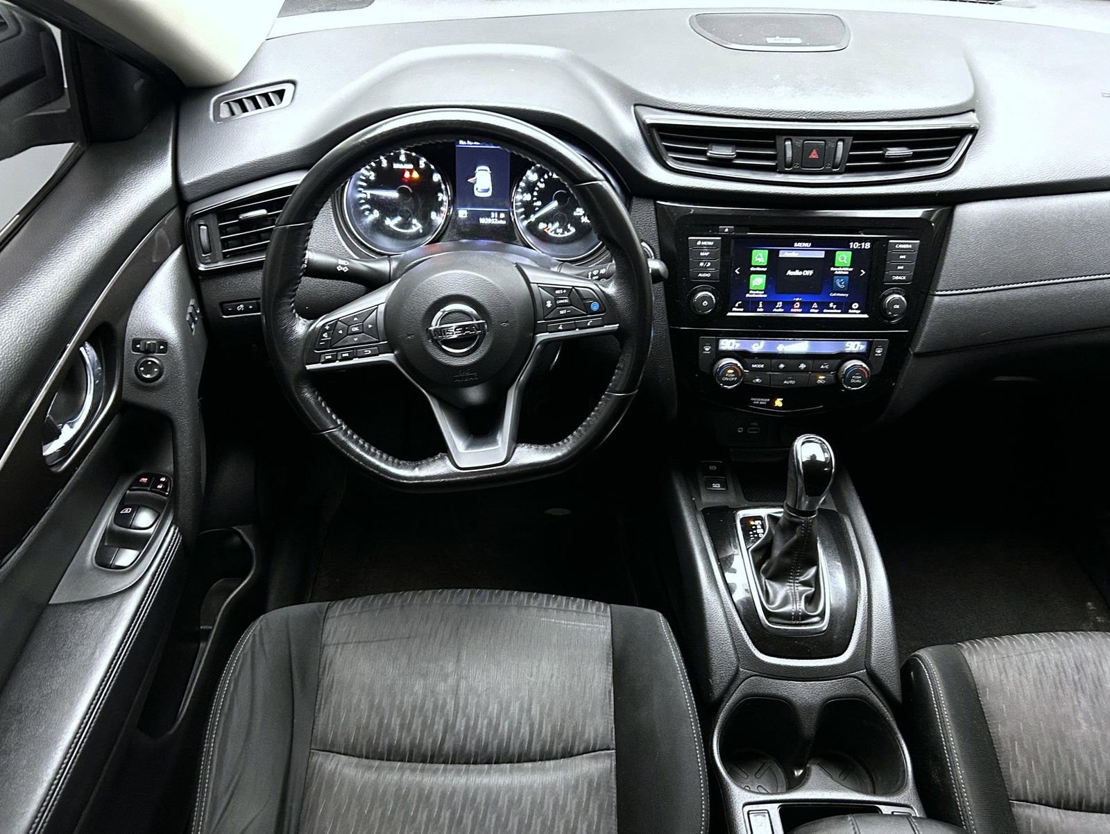 Used 2019 Nissan Rogue SV w/ Sun & Sound Touring Package AWD/4WD image 14