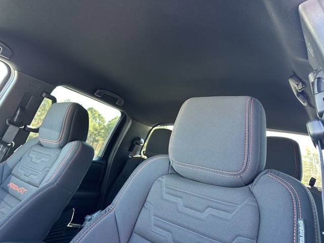 Certified 2025 Nissan Frontier PRO-4X w/ Interior Protection Package image 32