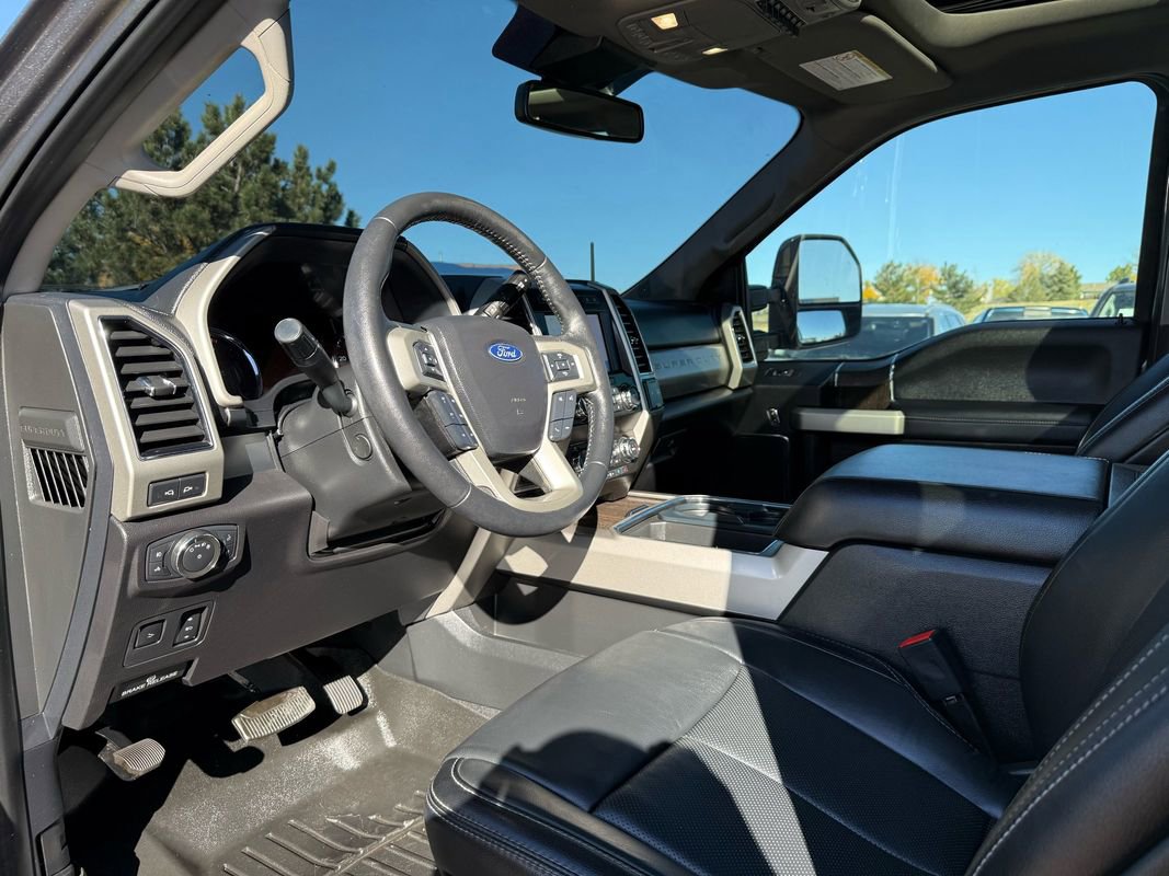 Used 2020 Ford F350 Lariat image 17