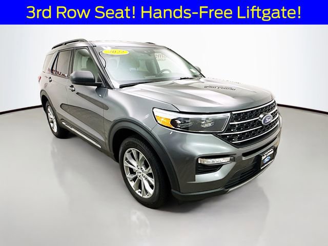 Used 2022 Ford Explorer XLT w/ Equipment Group 202A image 1