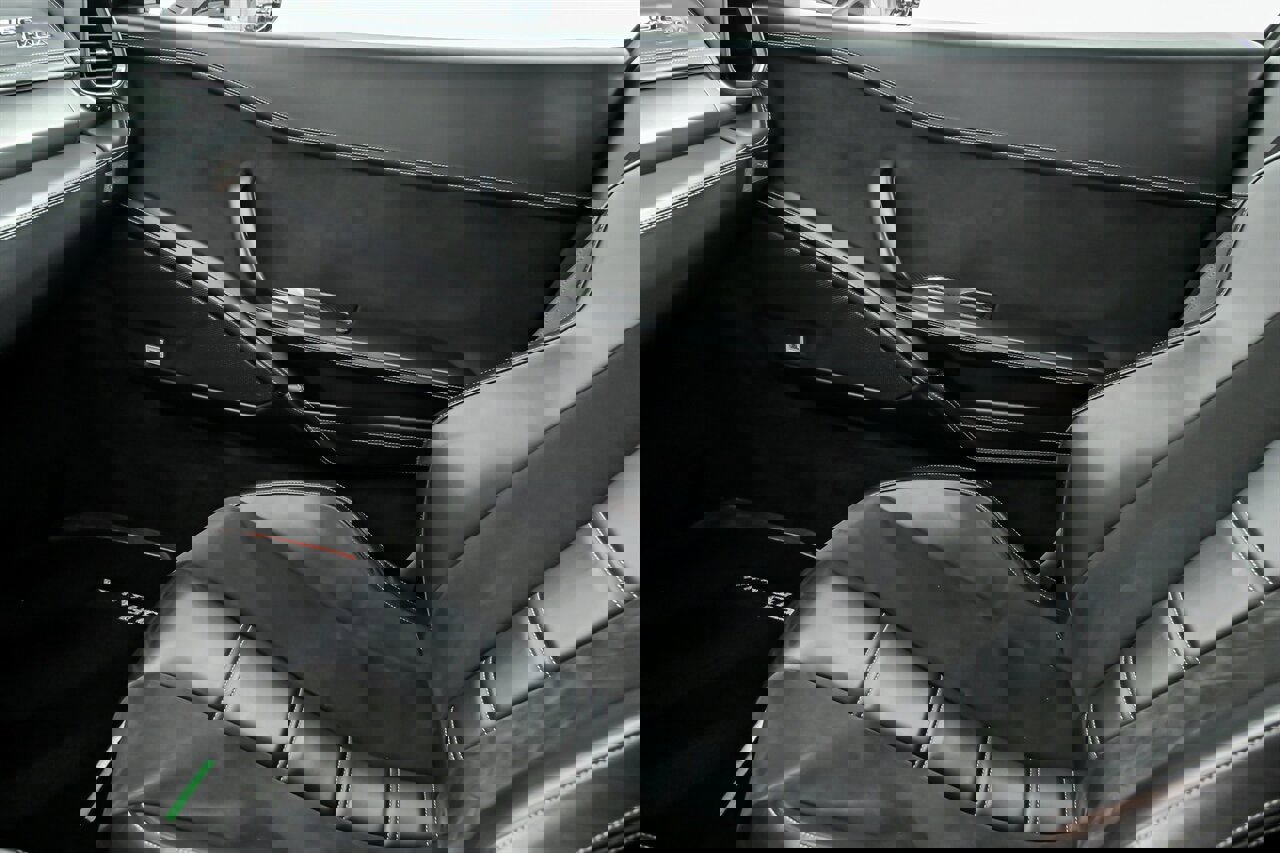 Used 2010 Ferrari 458 Italia image 35