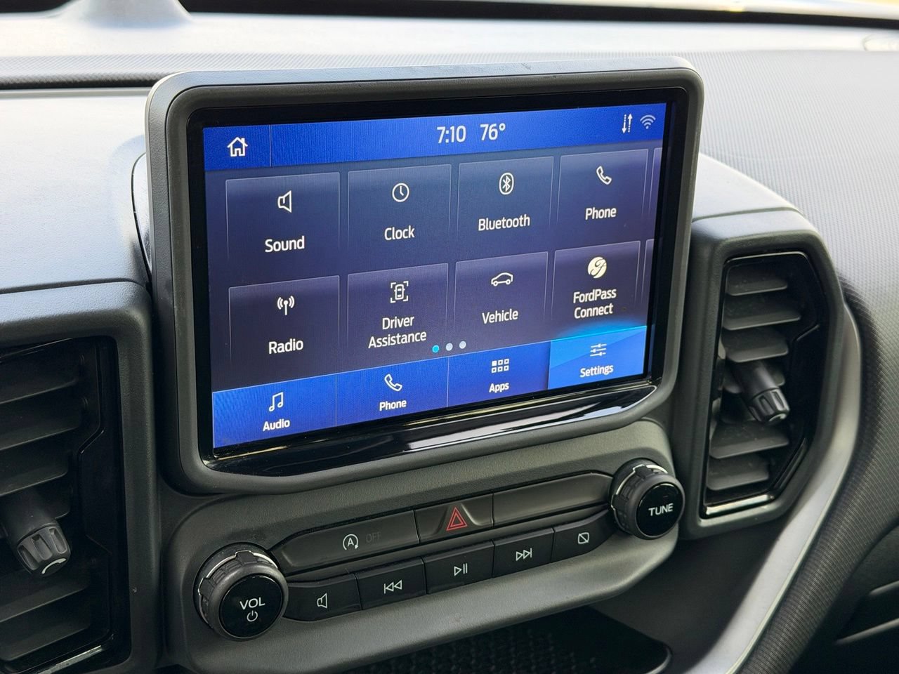 Used 2022 Ford Bronco Sport AWD/4WD image 25