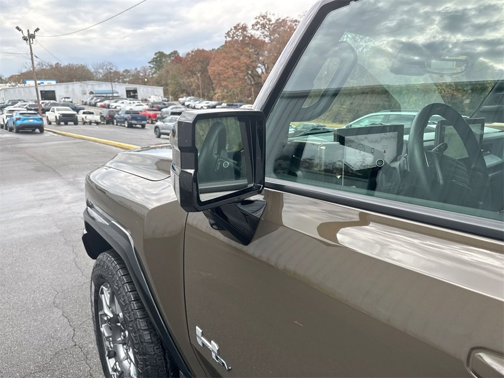 Used 2024 GMC Hummer EV 3X image 11