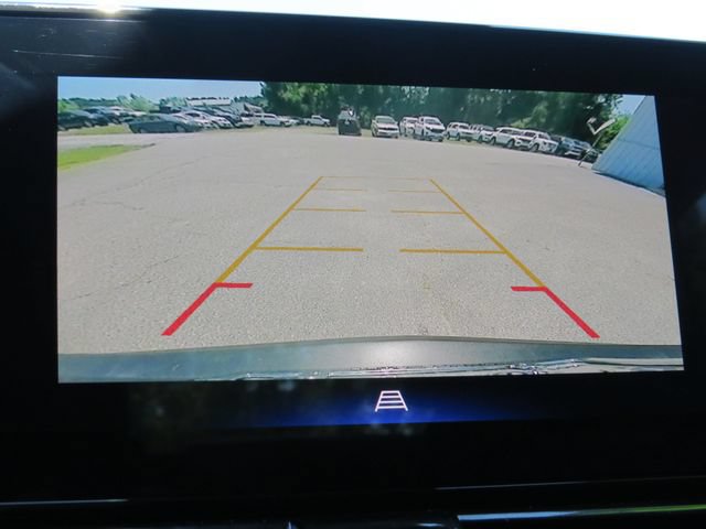 Used 2025 Chevrolet TrailBlazer RS w/ Convenience Package FWD image 21