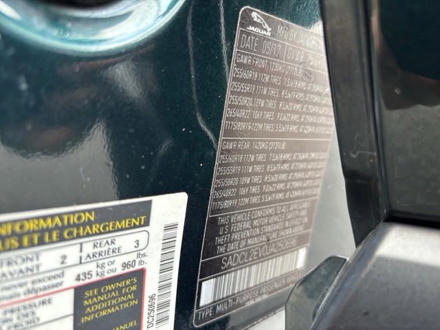 Used 2018 Jaguar F-PACE R-Sport image 33