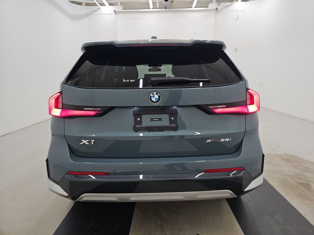 Used 2025 BMW X1 xDrive28i image 5