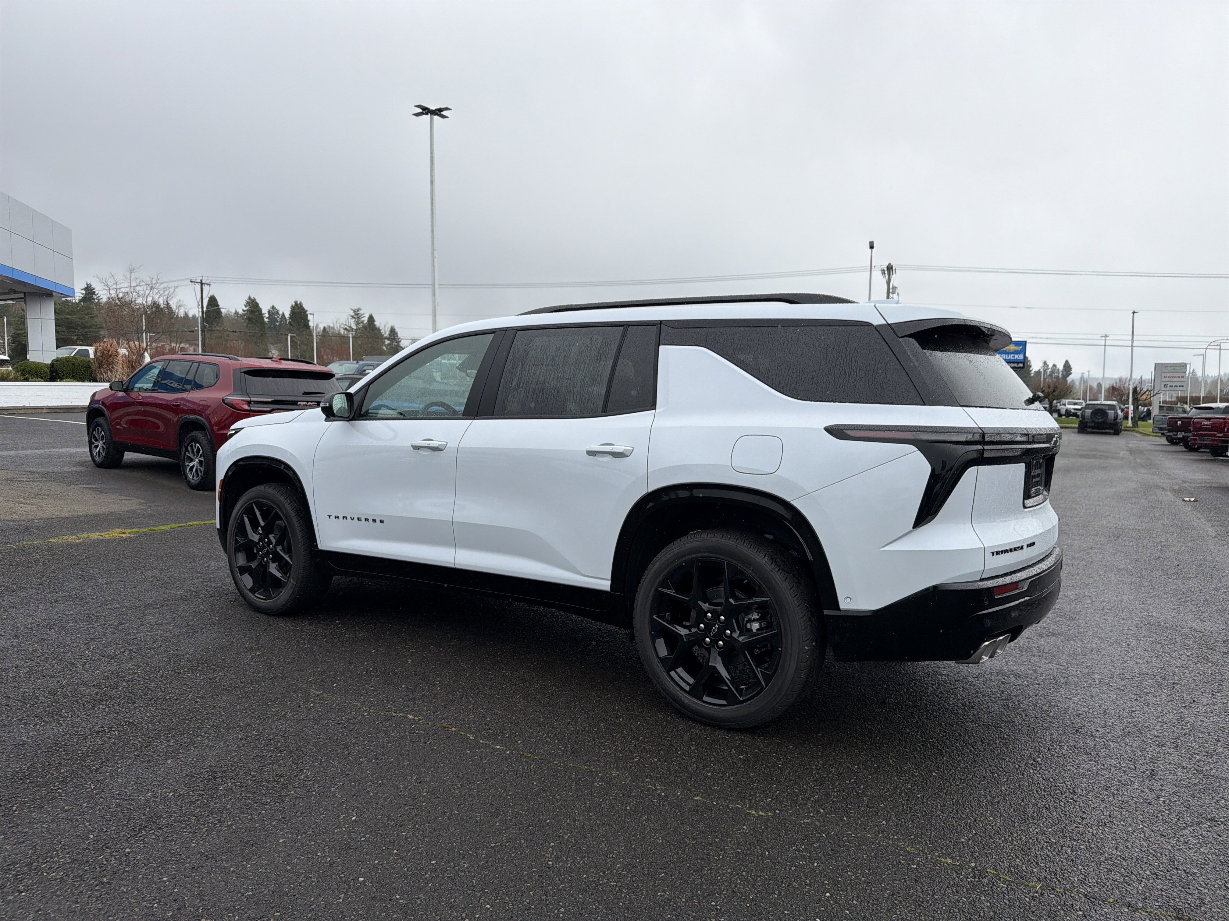 New 2026 Chevrolet Traverse RS image 3
