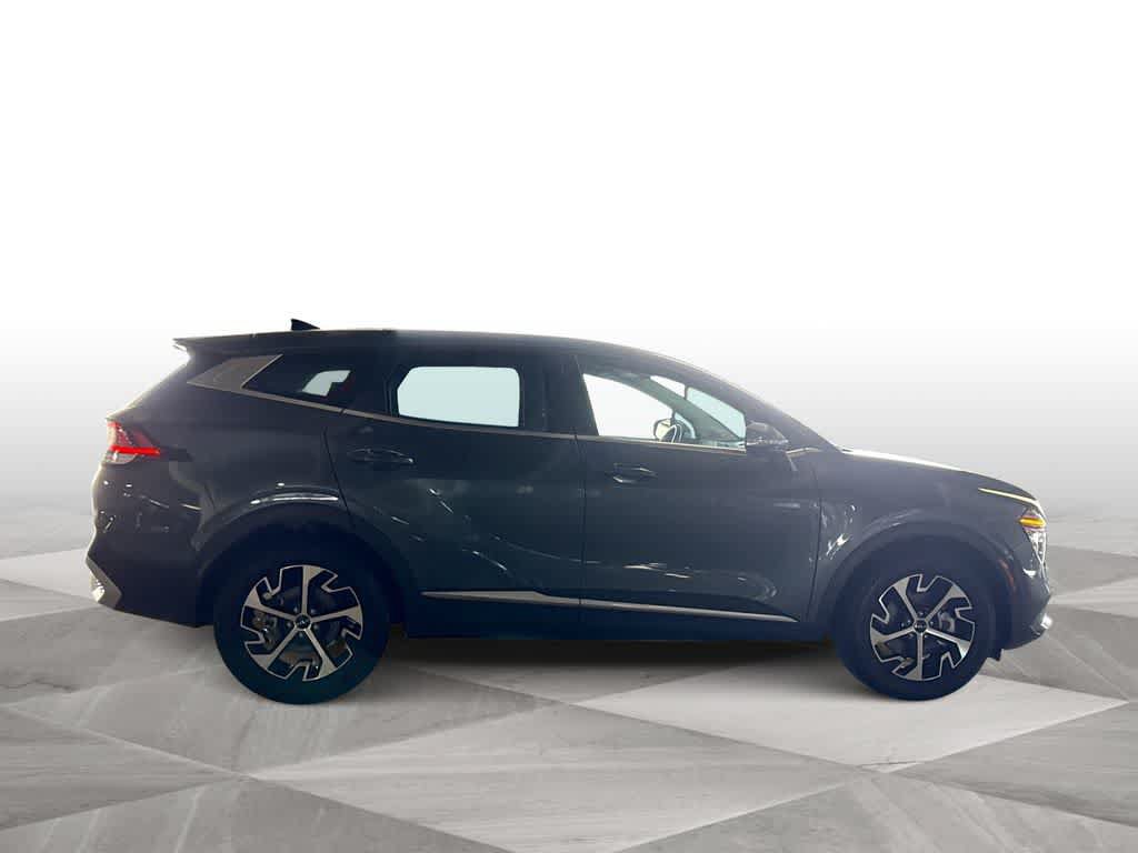 Used 2024 Kia Sportage EX FWD image 9