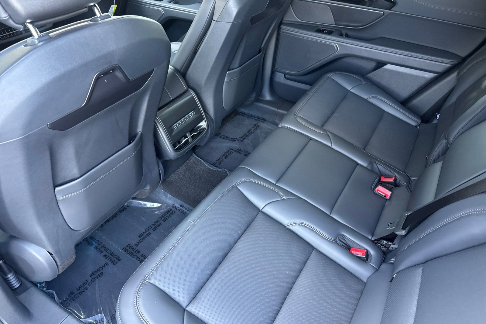 New 2026 Lincoln Nautilus Premier image 10