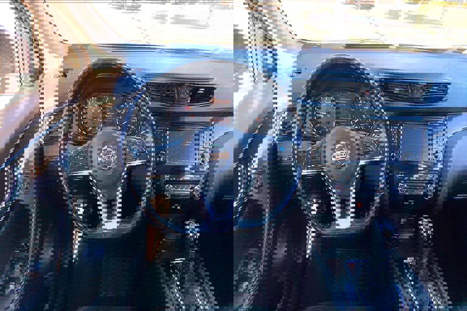 Used 2021 Nissan Rogue Sport SL image 5