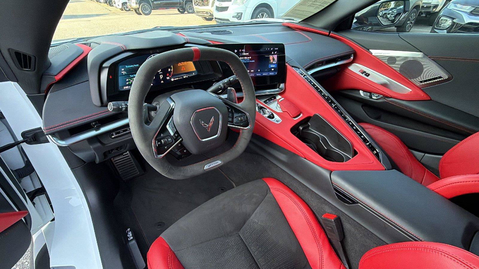 Used 2024 Chevrolet Corvette Z06 RWD image 22