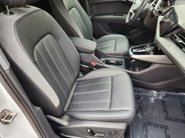 Used 2024 Audi Q4 e-tron Premium Plus w/ Premium Plus image 12