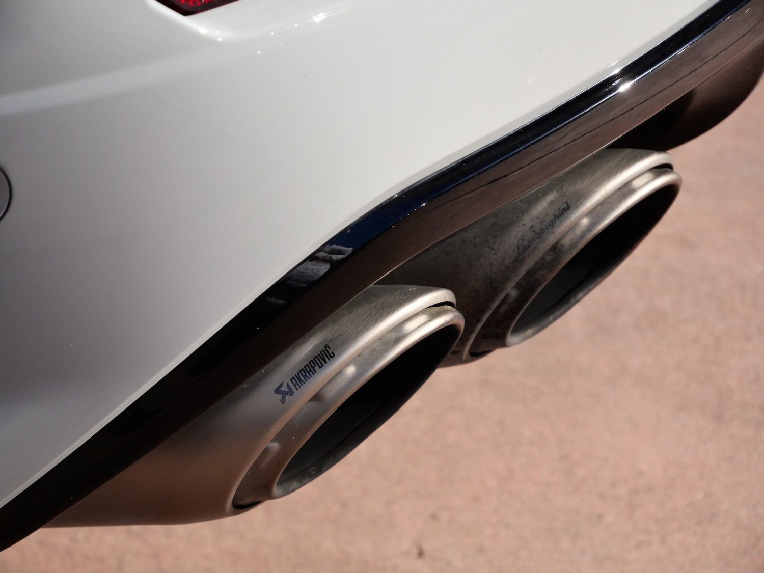 Used 2022 Lamborghini Urus image 22