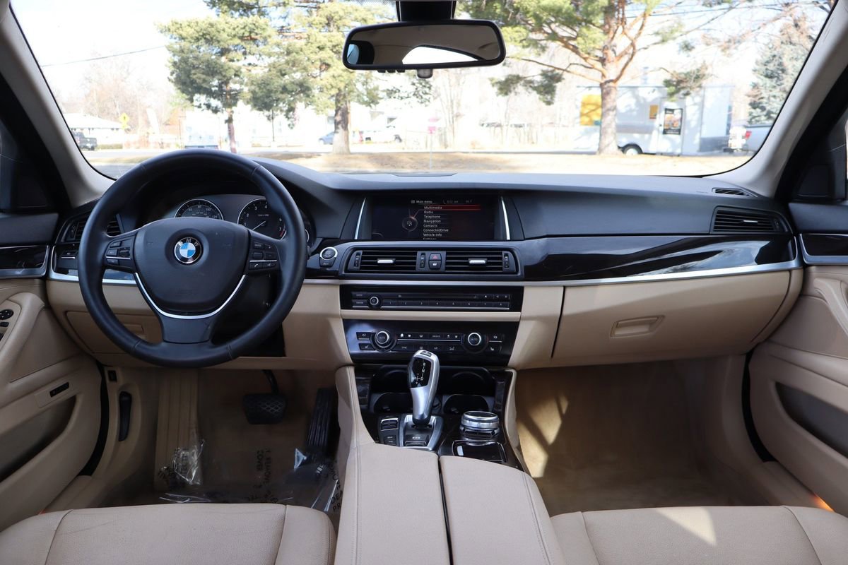 Used 2015 BMW 528i xDrive Sedan image 16