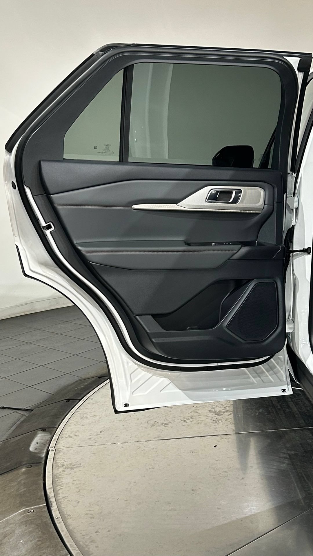 New 2026 Ford Explorer Active w/ Active Comfort Package AWD/4WD image 48