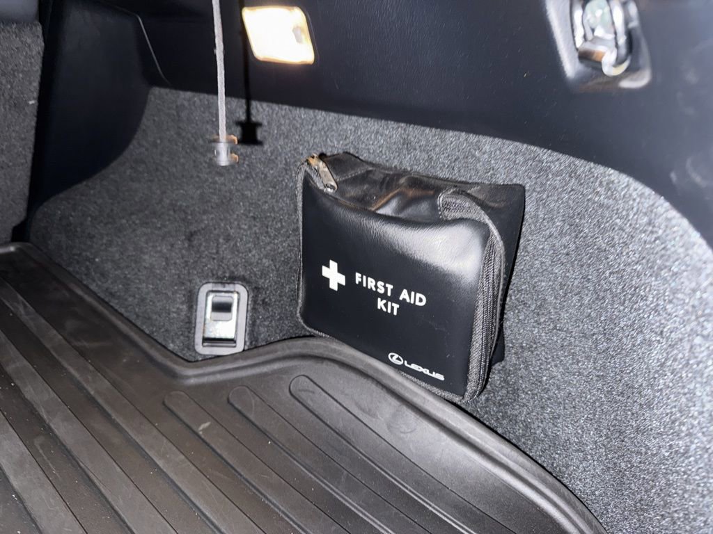 Used 2015 Lexus NX 300h AWD image 22