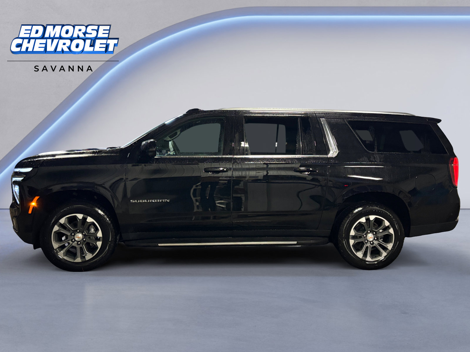 New 2026 Chevrolet Suburban LT w/ Comfort Package image 2