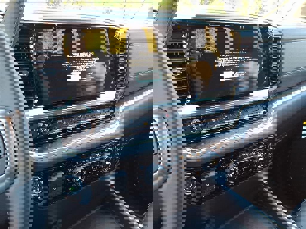 New 2026 Chevrolet Silverado 2500 LTZ w/ LTZ Convenience Package image 9