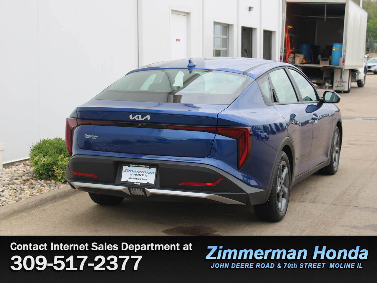 Used 2025 Kia K4 FWD image 2